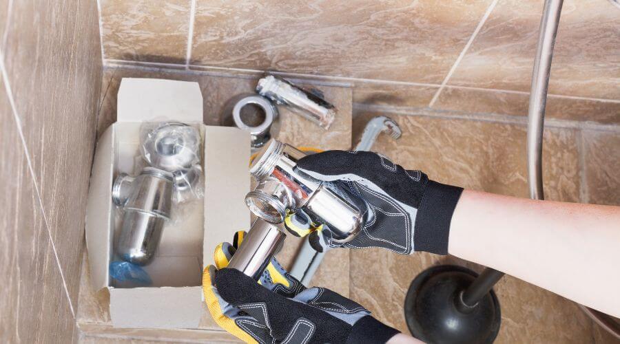 Professional gutter cleaning in Parma, MI